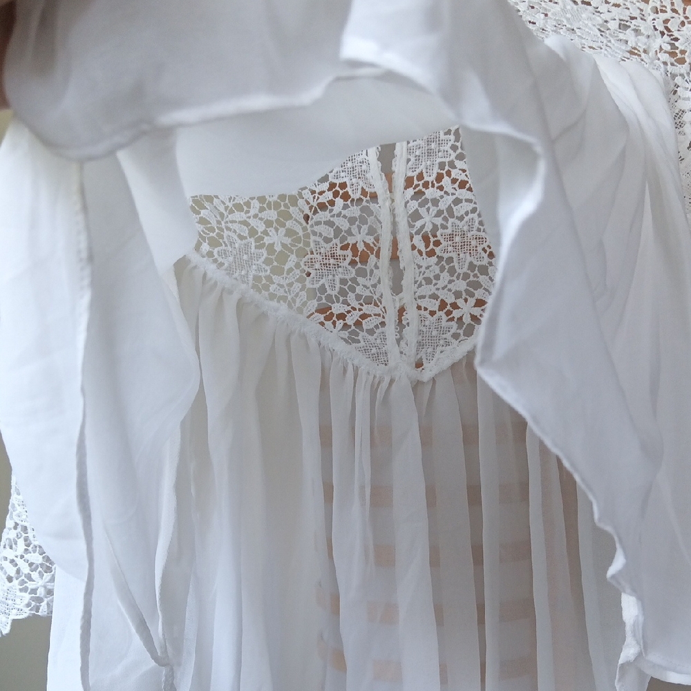 Ptp17.5" Zara Flowy Semi-Sheer White Crop Top With Lace Sleeve - Picture 9 of 11